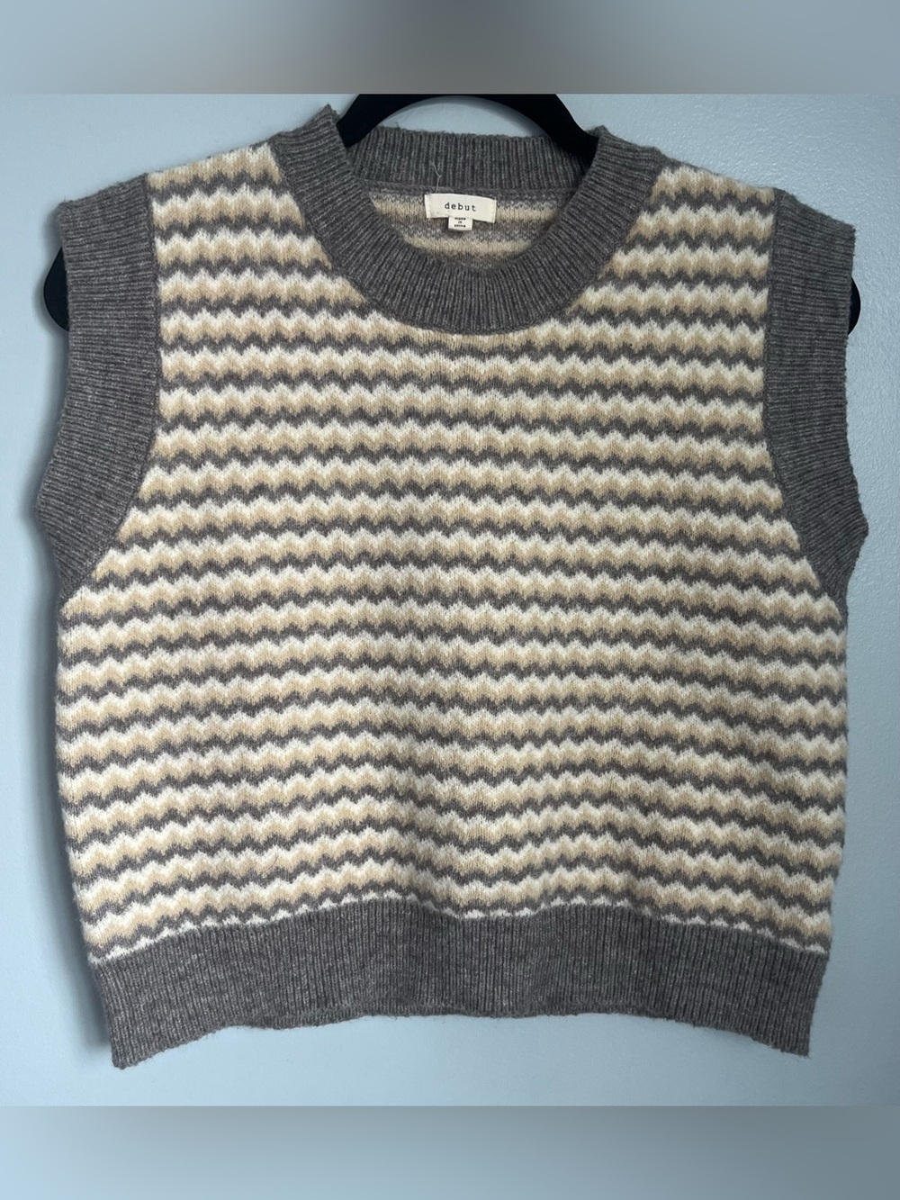 debut Gray, Cream & Beige Zigzag Knit Sweater Vest